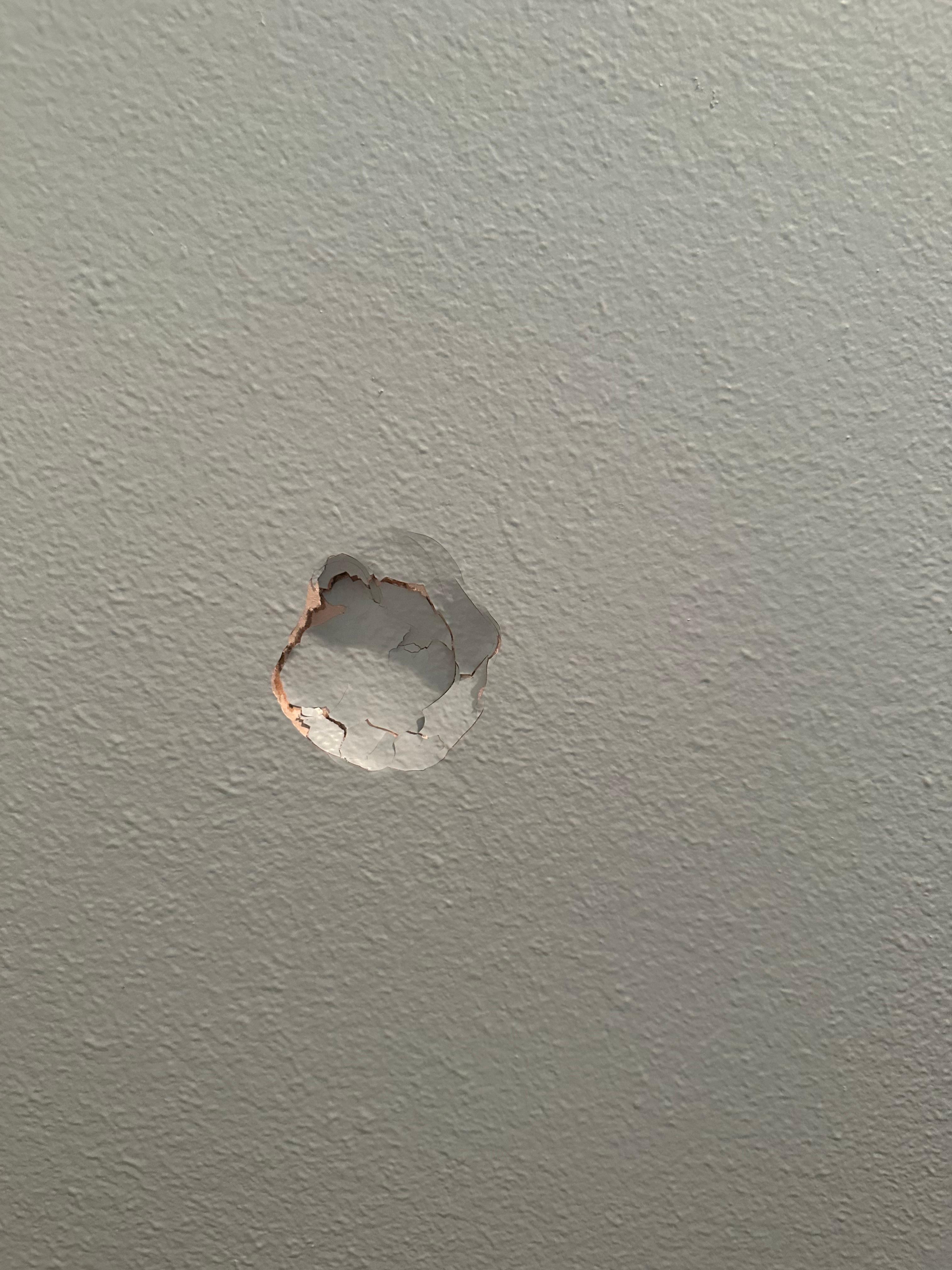 Drywall repair — project 01, photo 1
